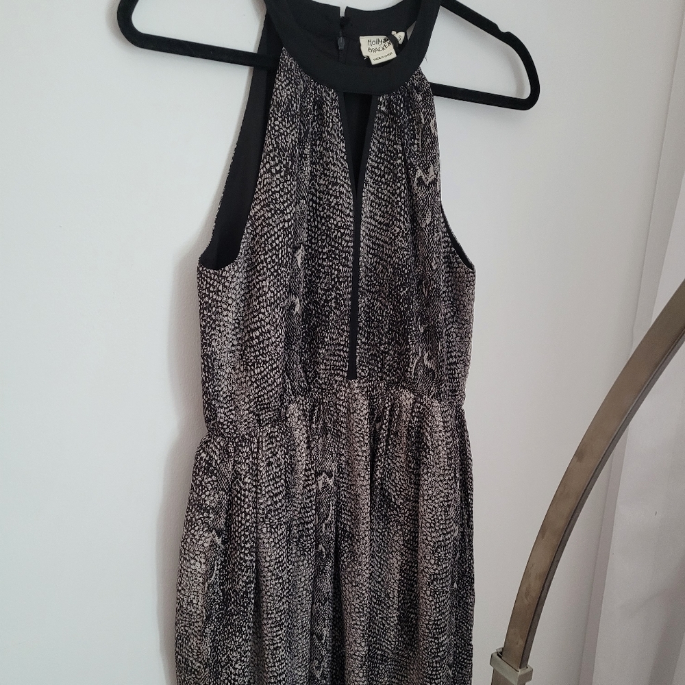 Dress - Picture 5 of 12